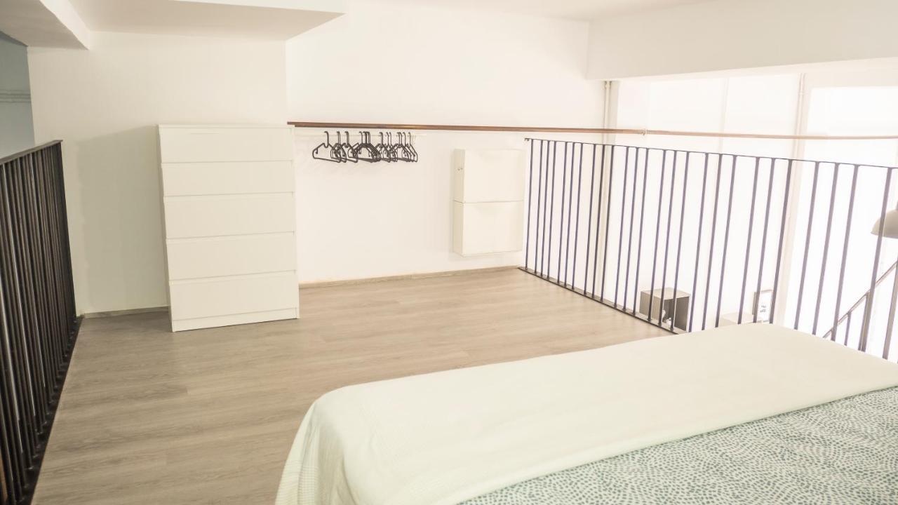 Amplio Apartamento Con Bicicletas Daire Valensiya Dış mekan fotoğraf